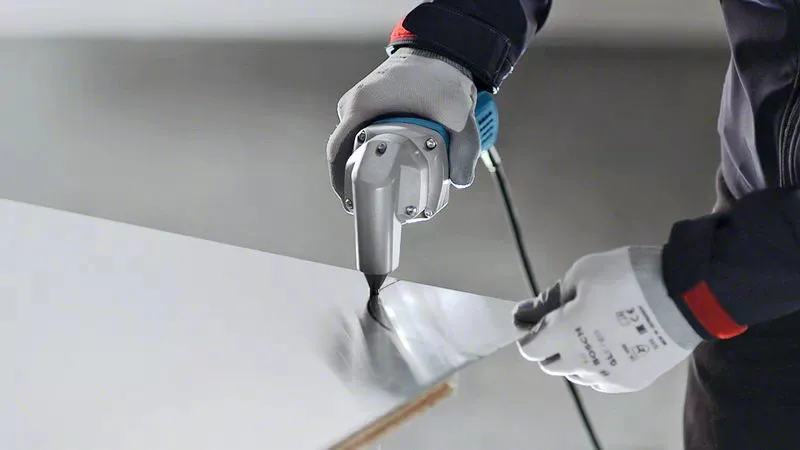 Bosch GNA 75-16 Professional 750W - nibbler