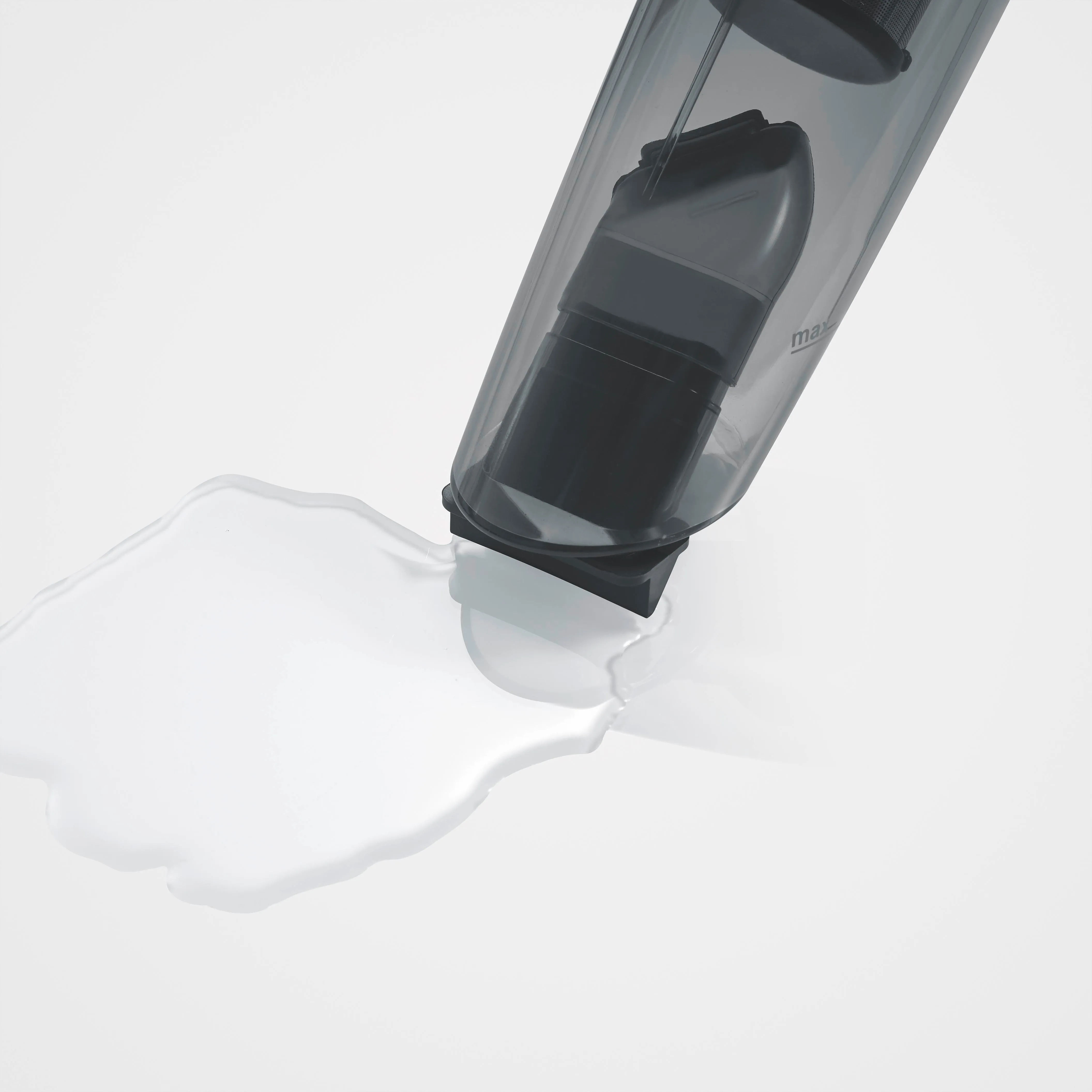 Severin HV 7130 -käsikäyttöinen imuri, musta Severin HV 7130 -käsikäyttöinen imuri, musta