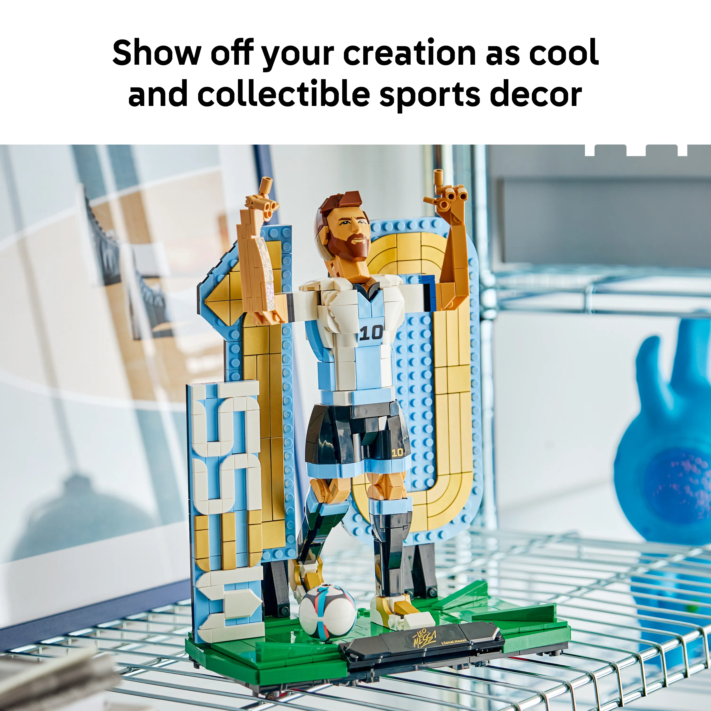 LEGO Editions Lionel Messi &ndash; Soccer Legend 43015