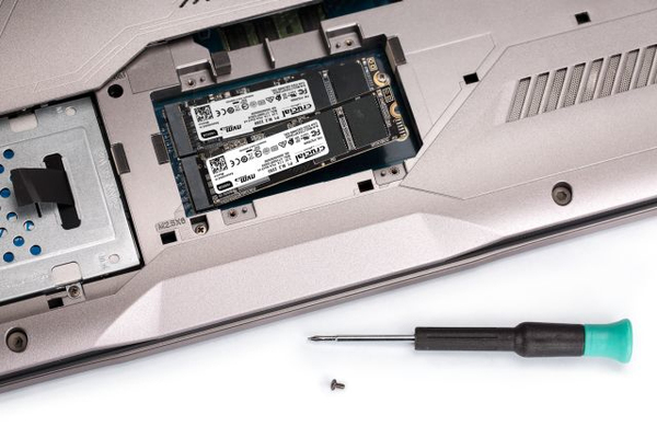 Crucial P1 500GB 3D NAND NVMe PCIe M.2 1900/950 MB/s SSD