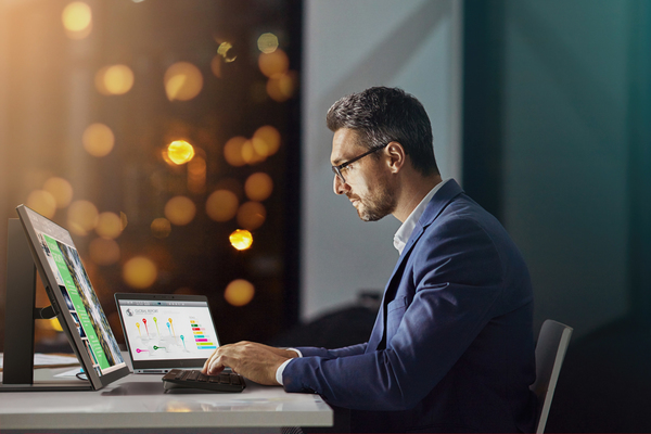 HP 23.8" EliteDisplay E243, Full HD, IPS - monitor