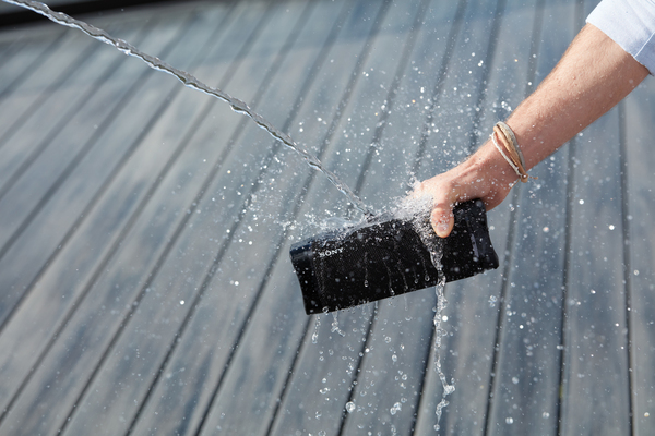 SONY SRS-XB33 bluetooth speaker Red