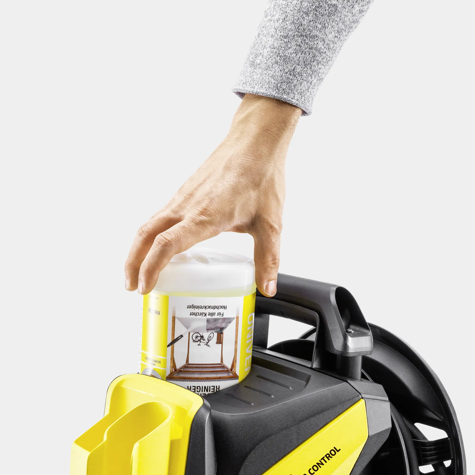 K&auml;rcher K 4 Premium Power Control Flex -painepesuri, 1800 w, 130 baaria, 420 l/h, 8 m, musta, keltainen