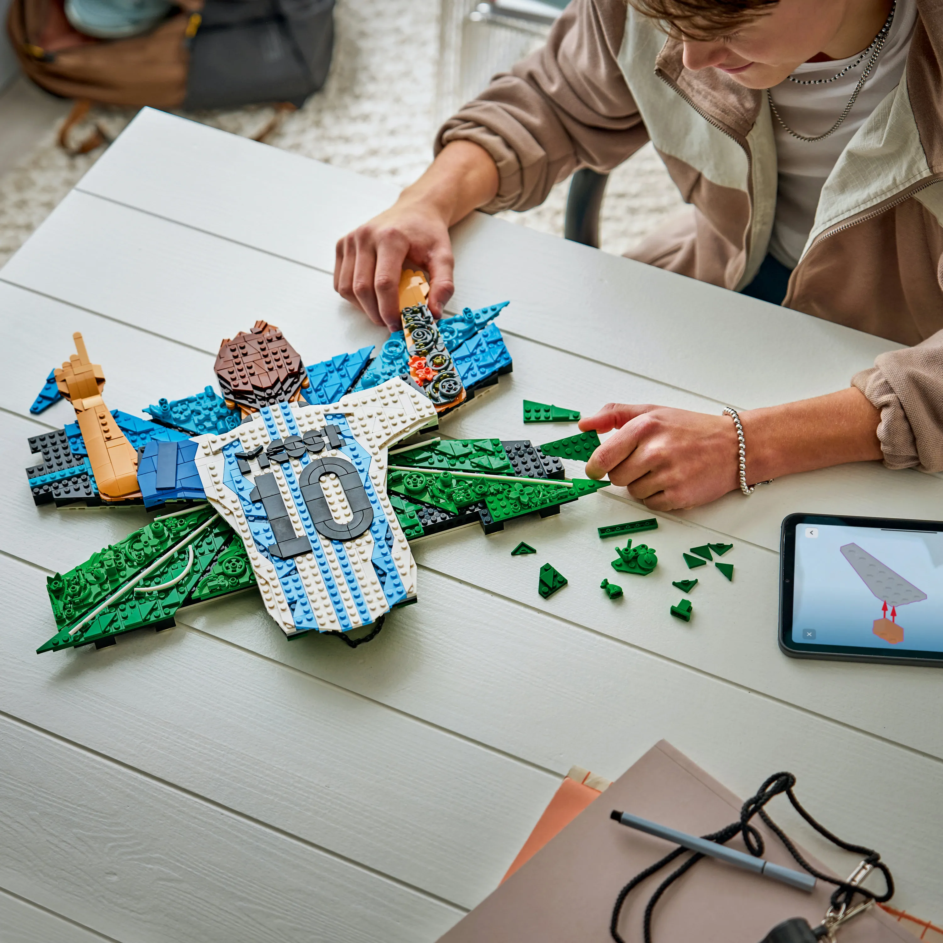 LEGO Editions Lionel Messi &ndash; Celebration 43018