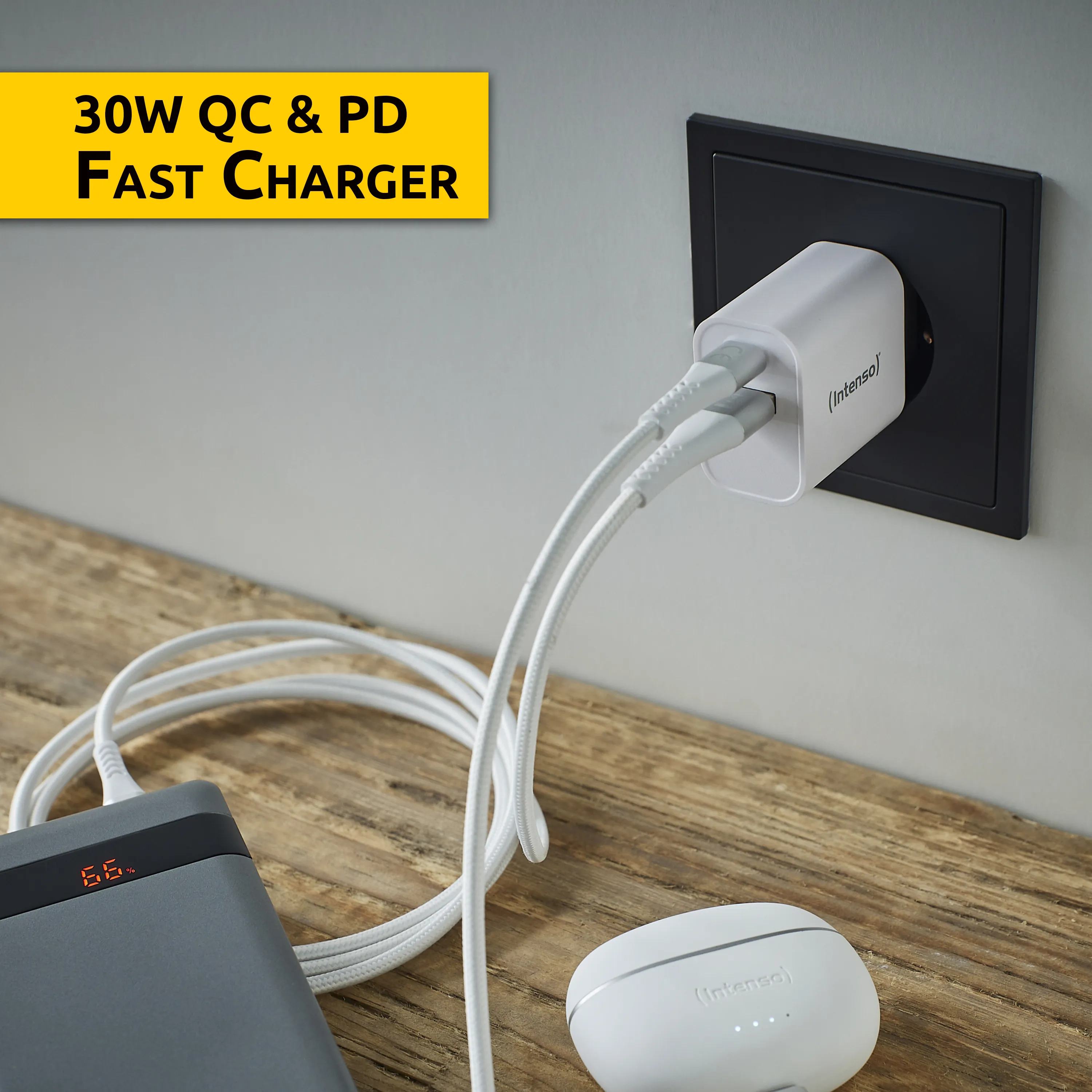Intenso 30W White - Power Adapter