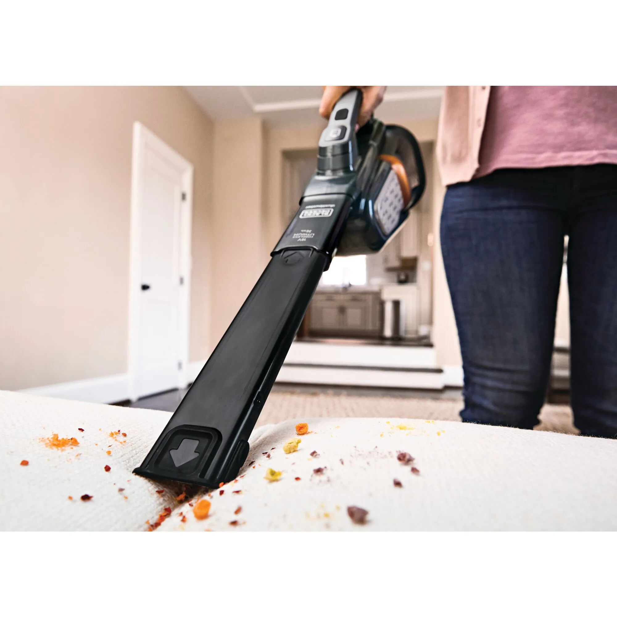 BLACK+DECKER BHHV520JF 18 V 2.0 Ah 0.7 L -k&auml;sik&auml;ytt&ouml;inen imuri, musta, hopea, titaani