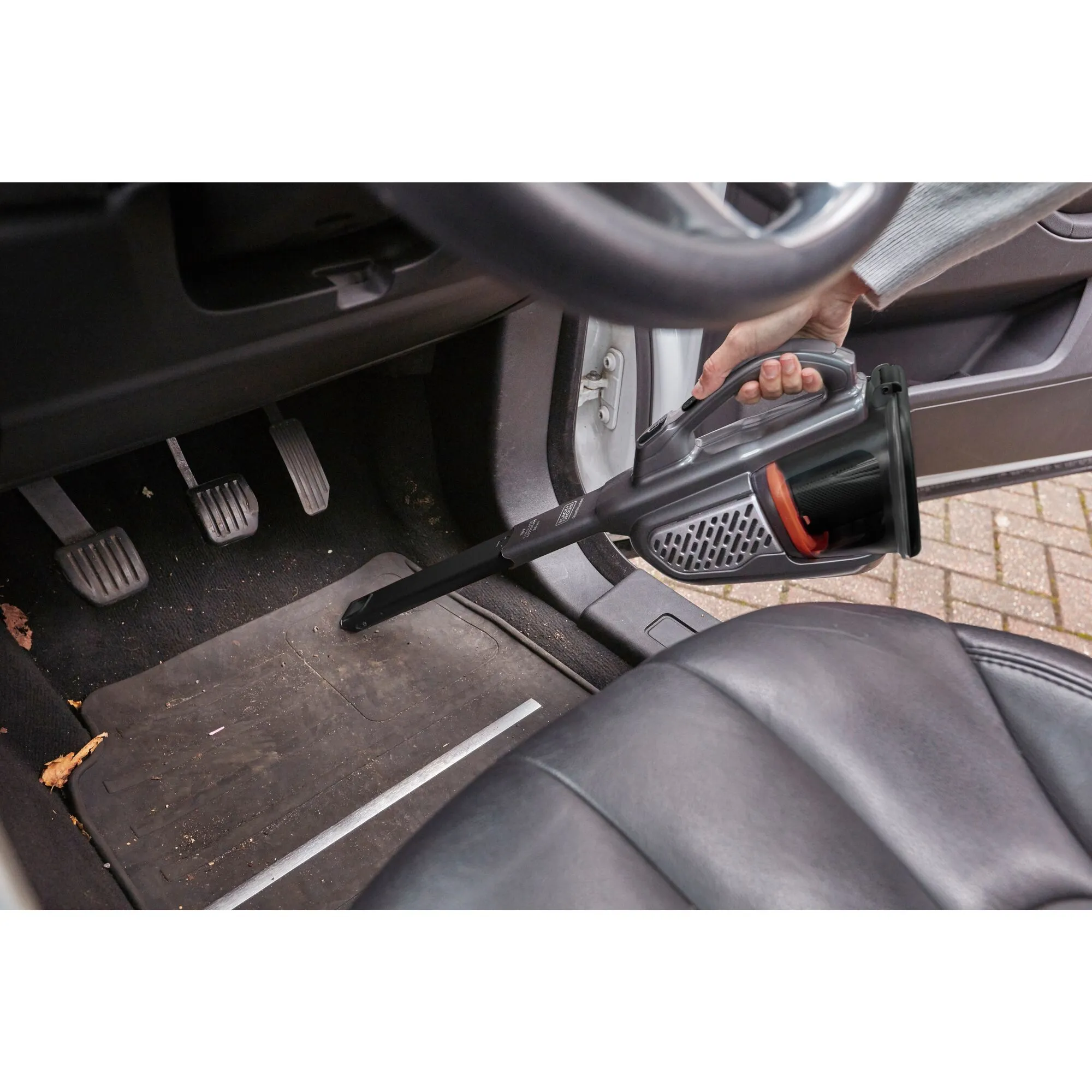 BLACK+DECKER BHHV520JF 18 V 2.0 Ah 0.7 L -k&auml;sik&auml;ytt&ouml;inen imuri, musta, hopea, titaani