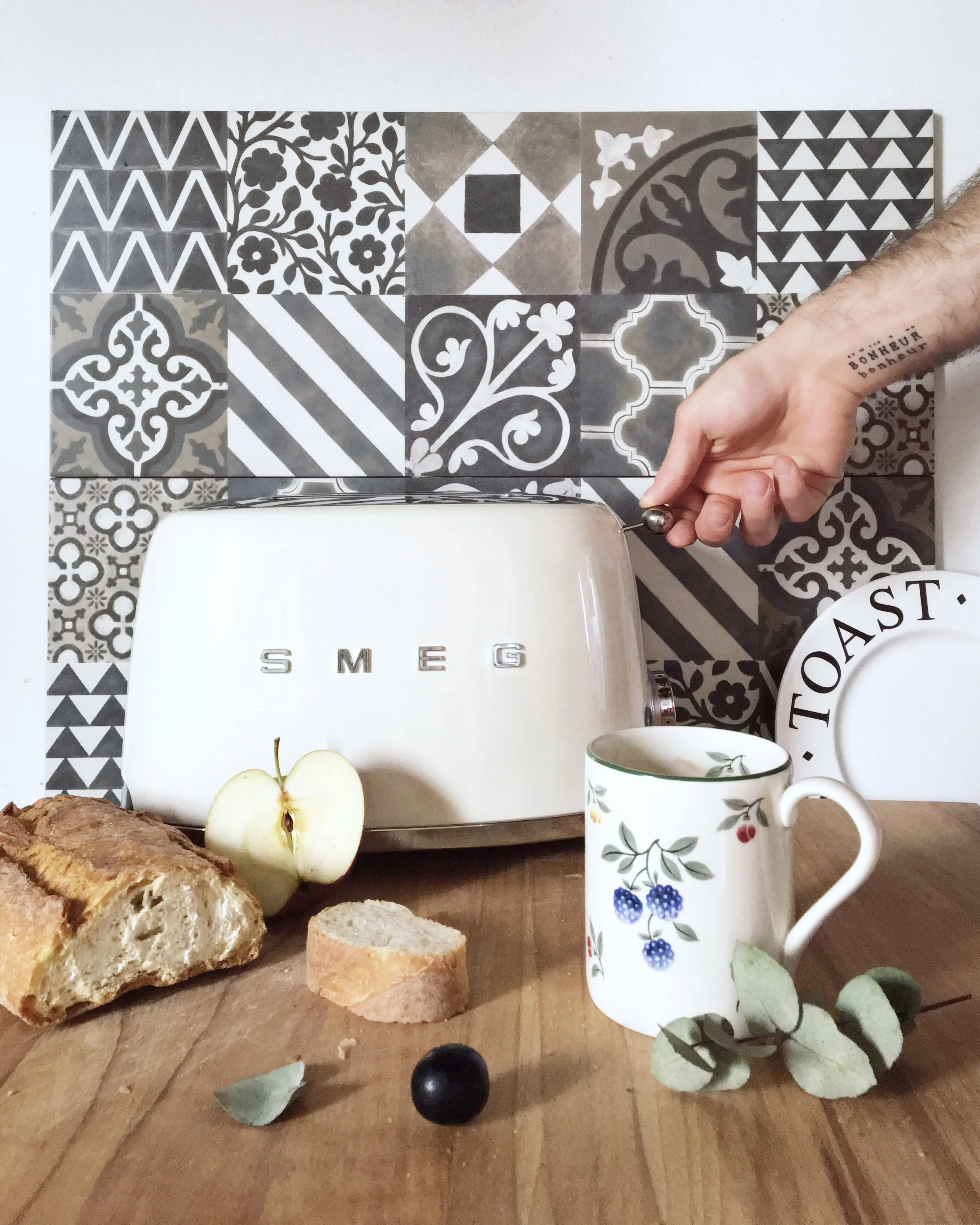 Smeg TSF01CREU - br&ouml;drost, 2 br&ouml;dskivor, Kr&auml;m