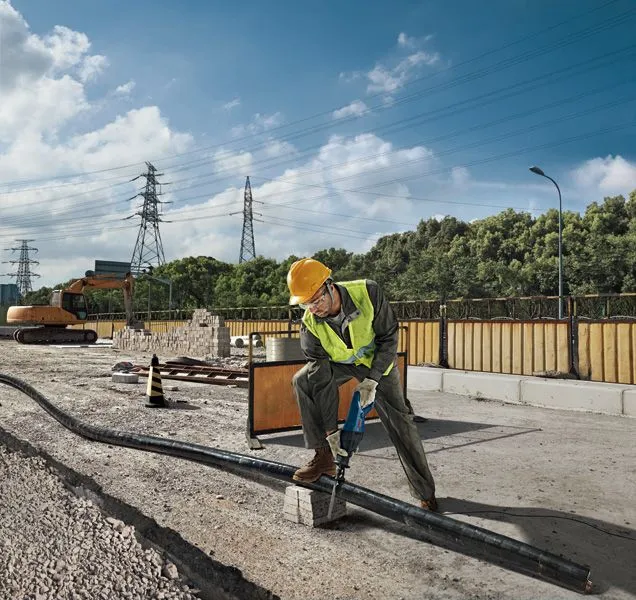 Bosch Professional GSA 120 -puukkosaha