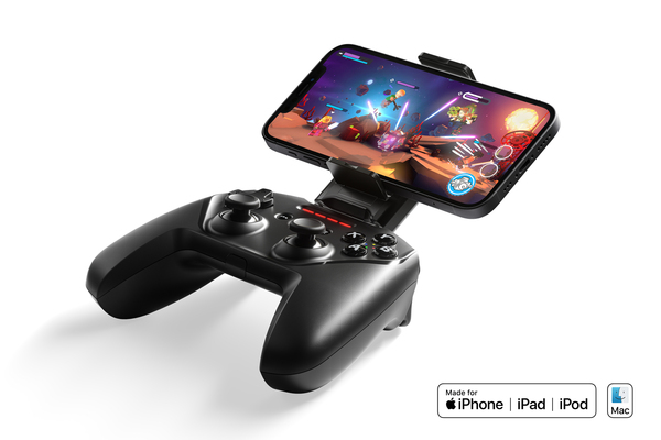 SteelSeries Nimbus+ w. Apple Arcade controller