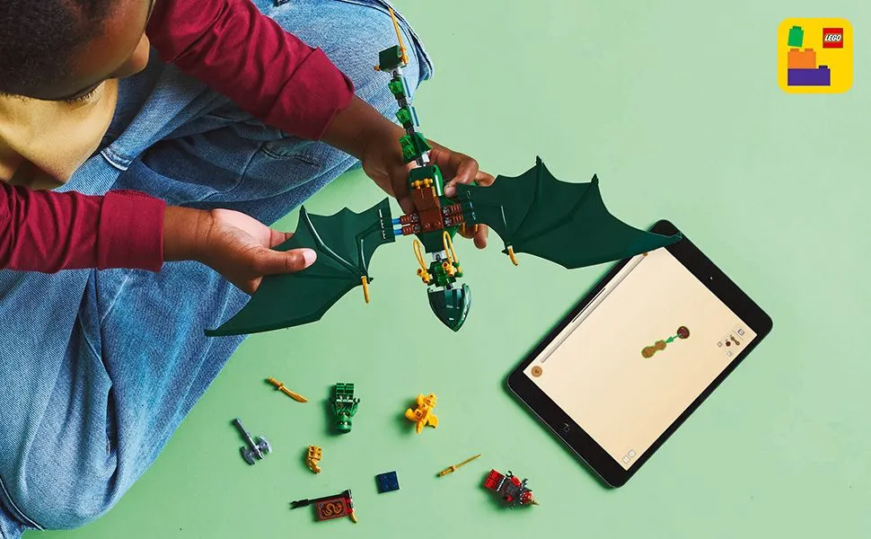 LEGO Ninjago Lloyd&rsquo;s Forest Dragon 71829