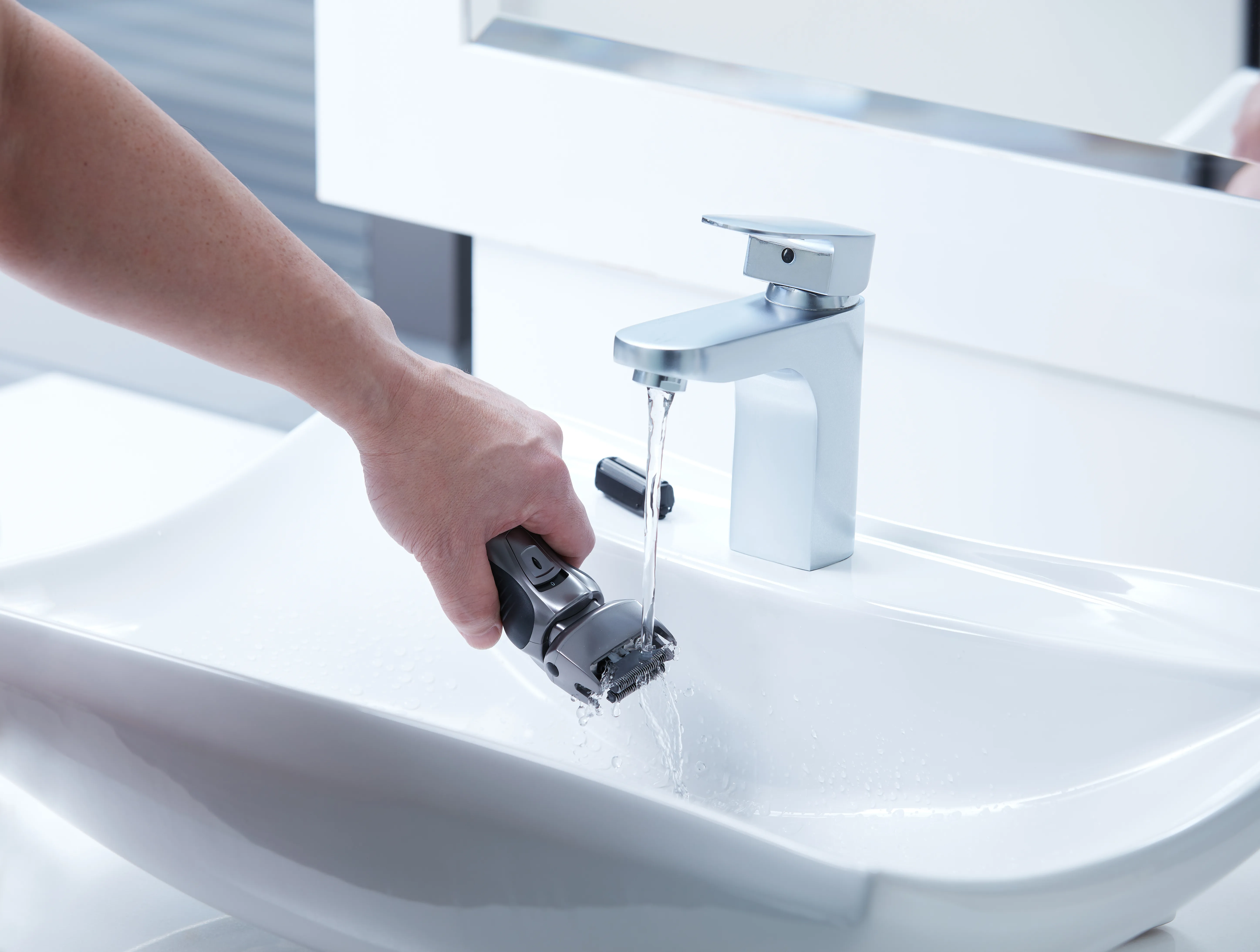 Panasonic Dual-Blade Wet &amp; Dry ES-RW33 - rakapparat