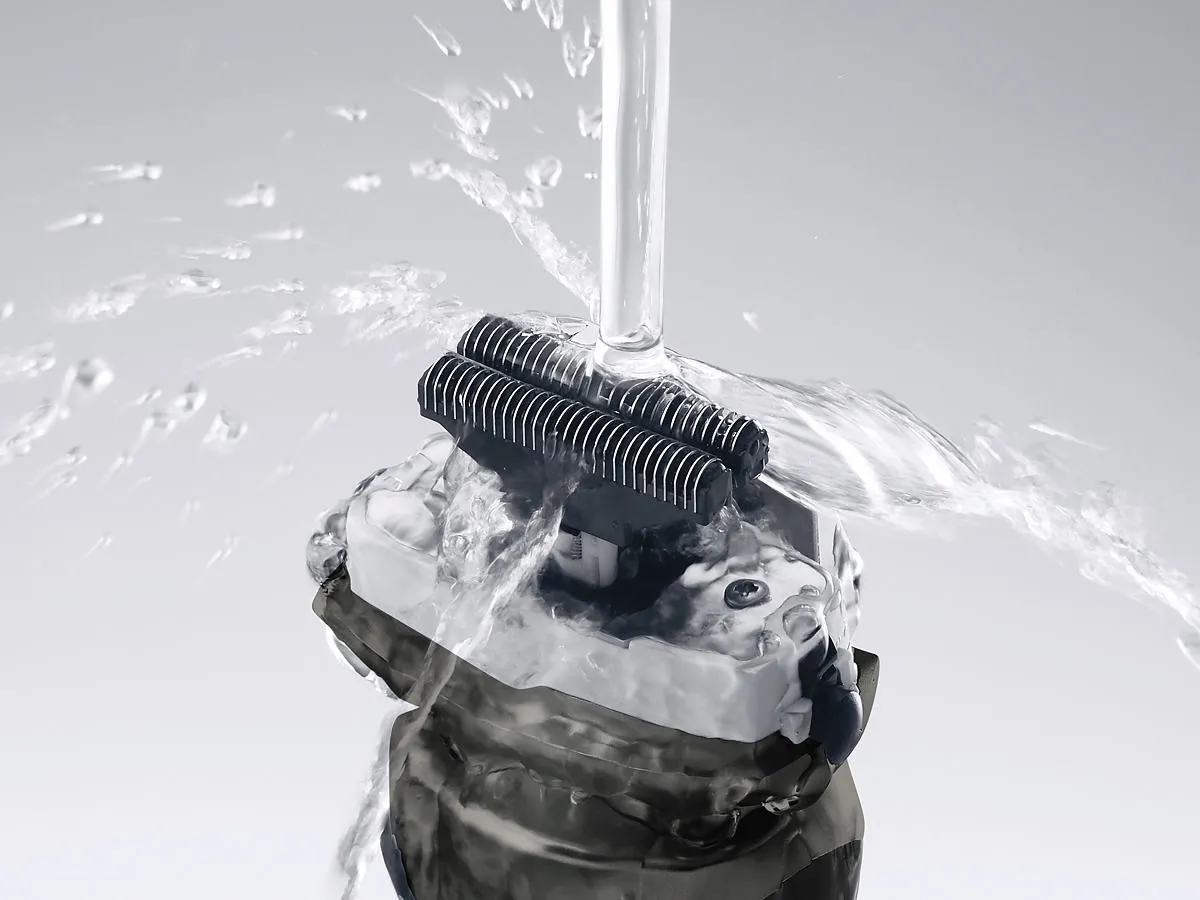 Panasonic Dual-Blade Wet &amp; Dry ES-RW33 - rakapparat
