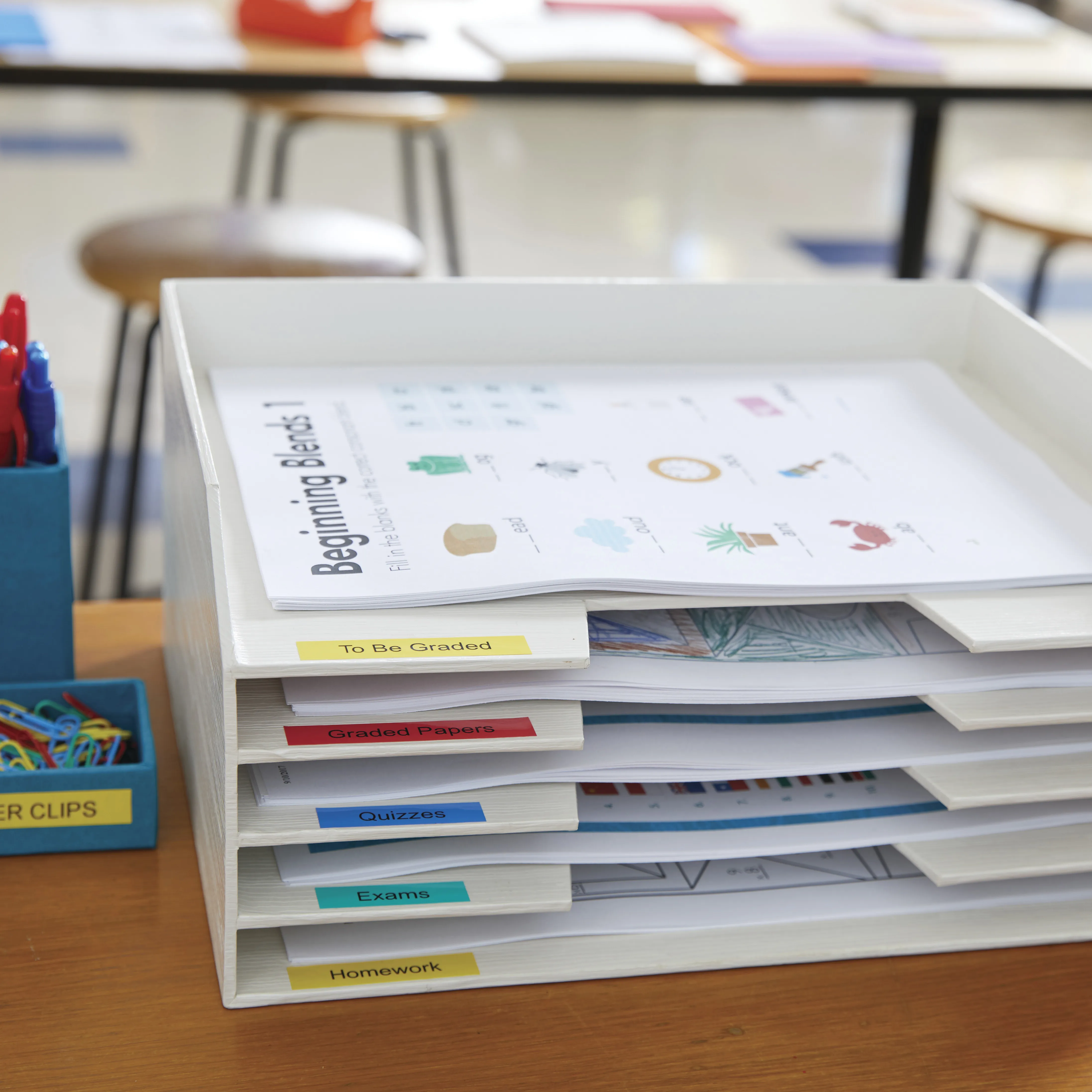 Tape D1 12mmx7m black/blue