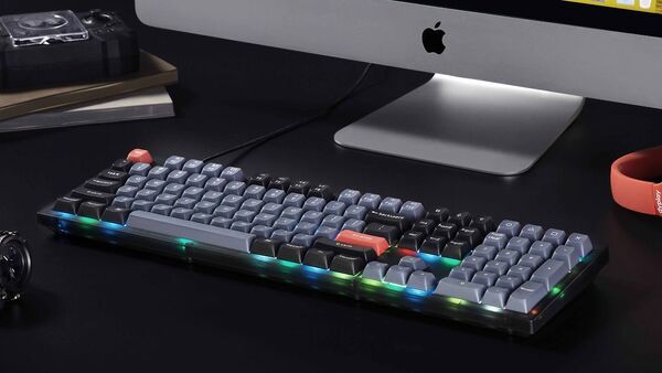 Keychron V6, QMK/VIA, Hot Swap 100%, Fully Assembled Knob Switch, Frosted Black, K Pro Red  - wireless gaming keyboard