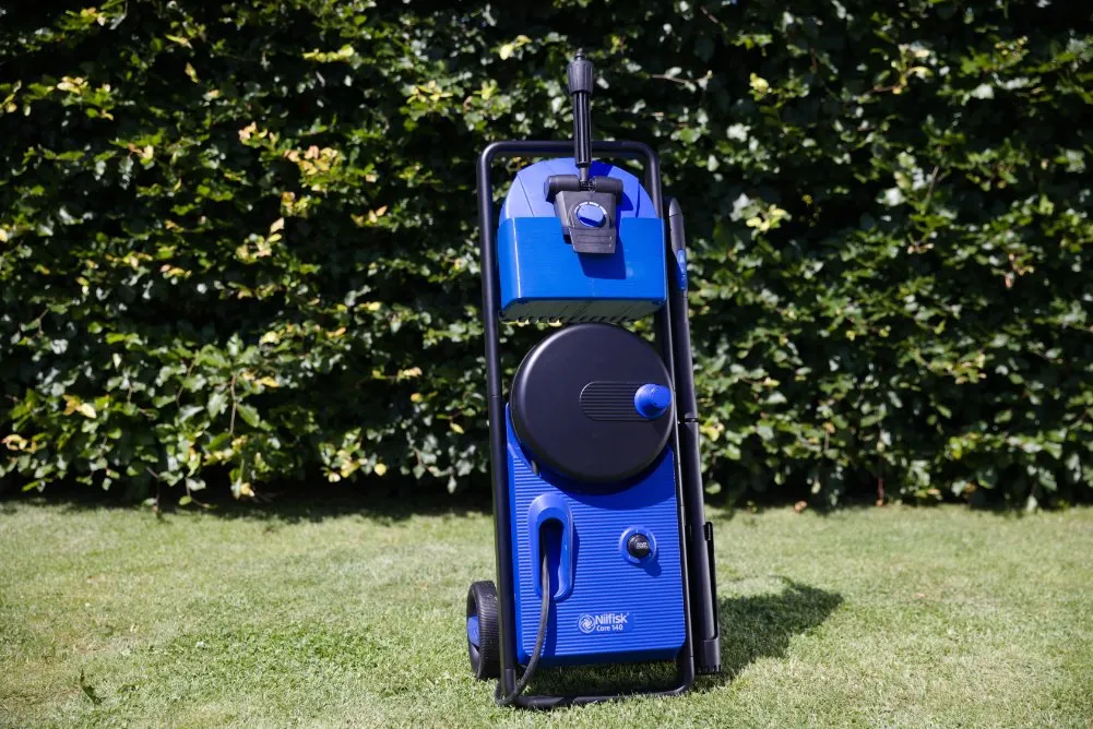Nilfisk Core 140-8 In Hand PowerControl - high pressure washer Premium Car Wash