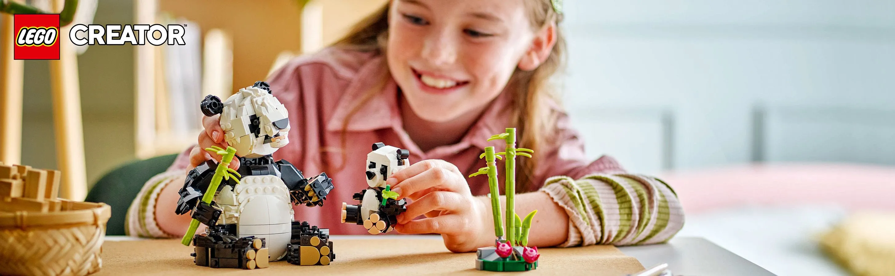 LEGO Creator 3-in-1 Wildlife: Panda Family 31165