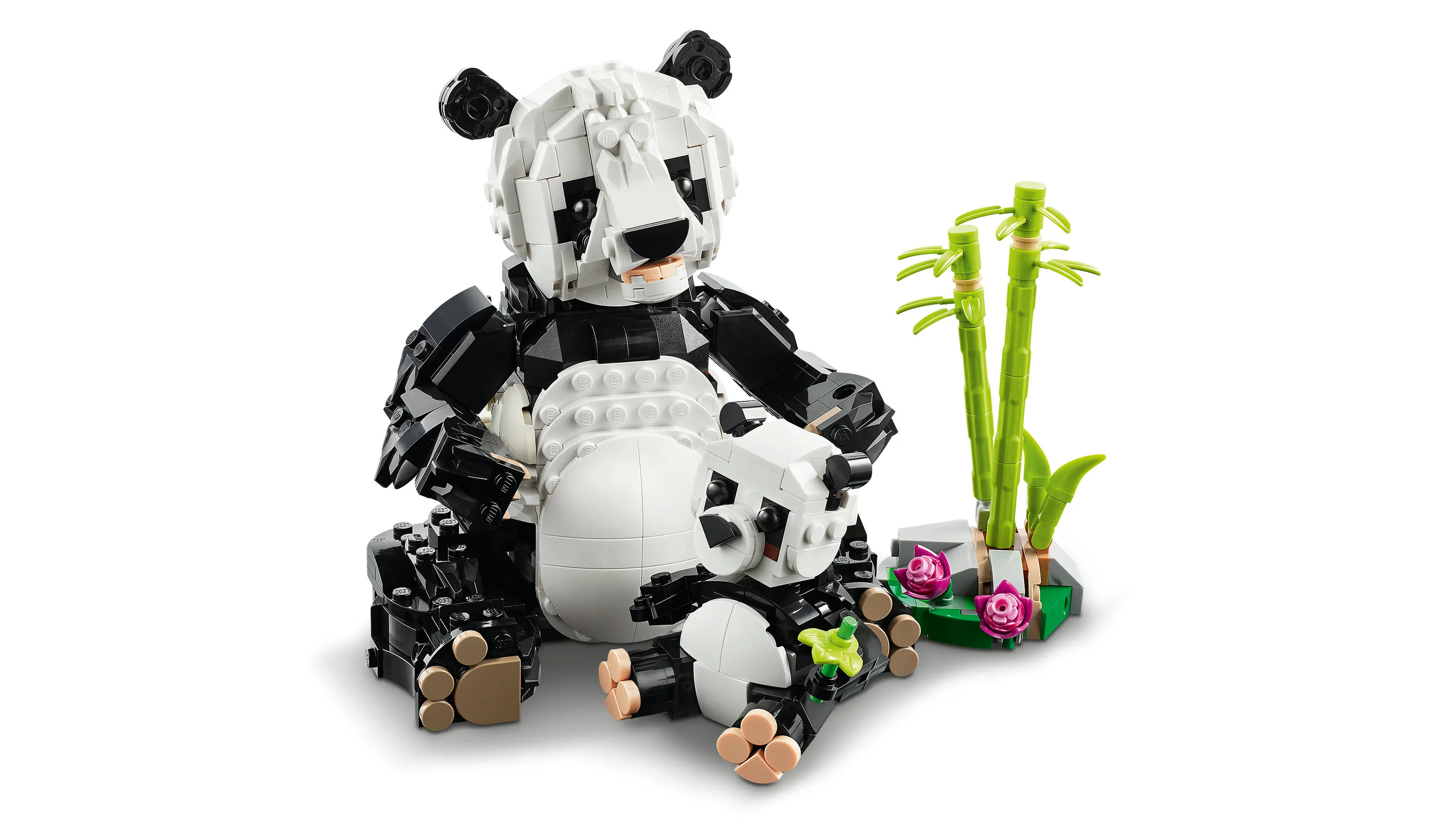 LEGO Creator 3-in-1 Wildlife: Panda Family 31165