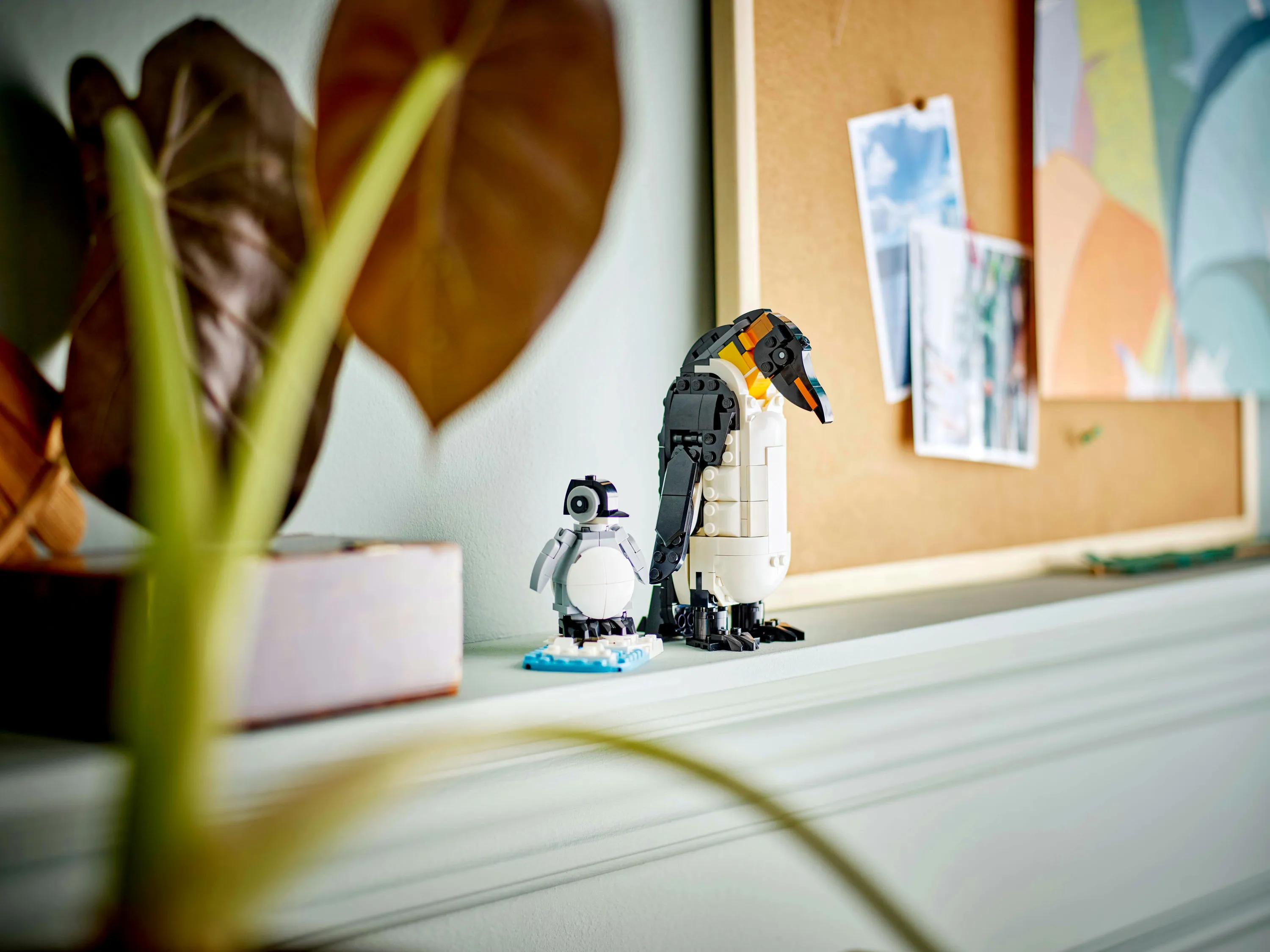 LEGO Creator 3-in-1 Wildlife: Panda Family 31165