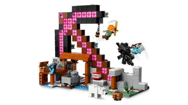LEGO Minecraft The Pickaxe Mine 21277