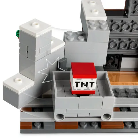 LEGO Minecraft The Pickaxe Mine 21277