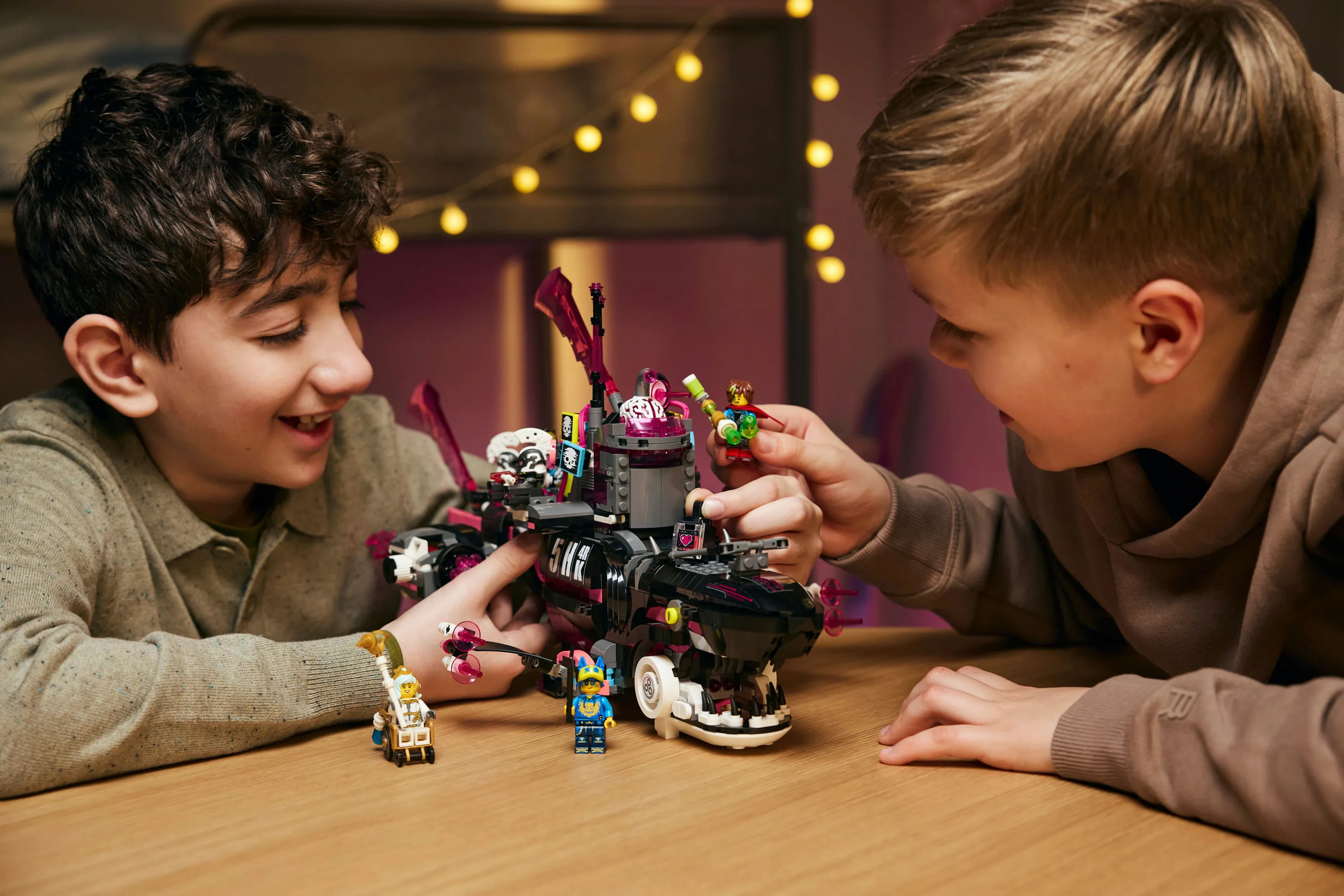 LEGO DREAMZzz Nightmares Shark Submarine 71500