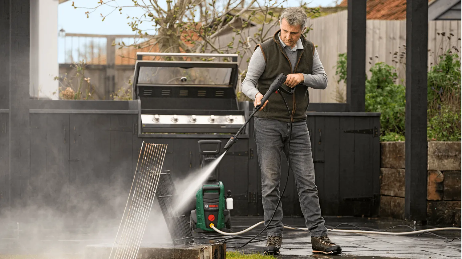 Bosch UniversalAquatak 125 - high pressure washer