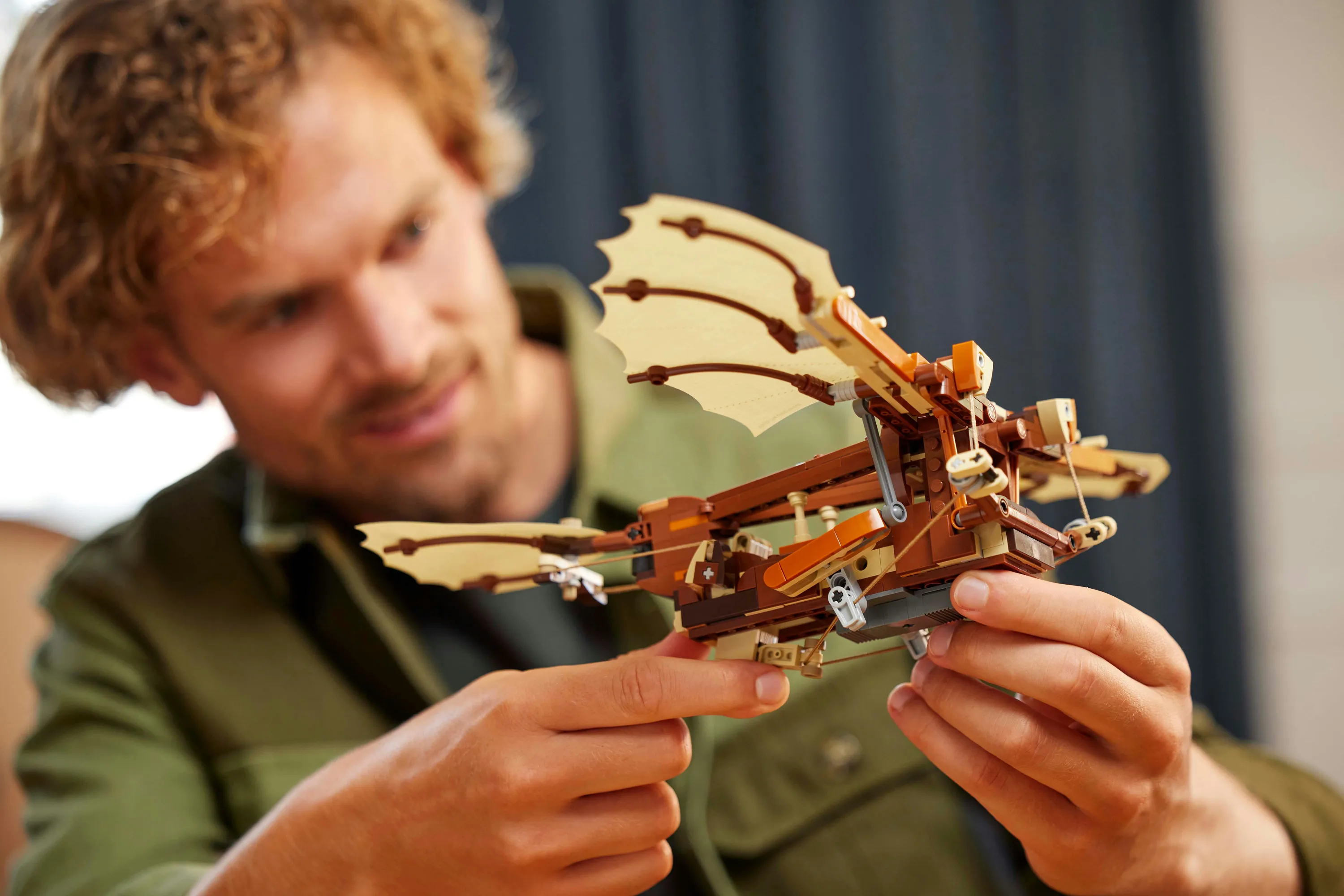 LEGO Icons Leonardo da Vincis flygande maskin 10363