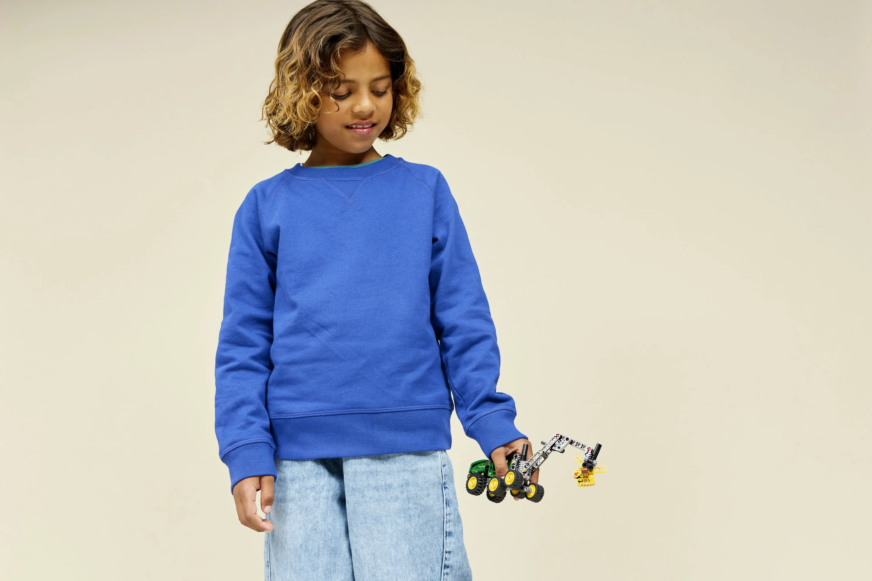 LEGO Technic John Deere 1470H Wheeled Harvester 42218