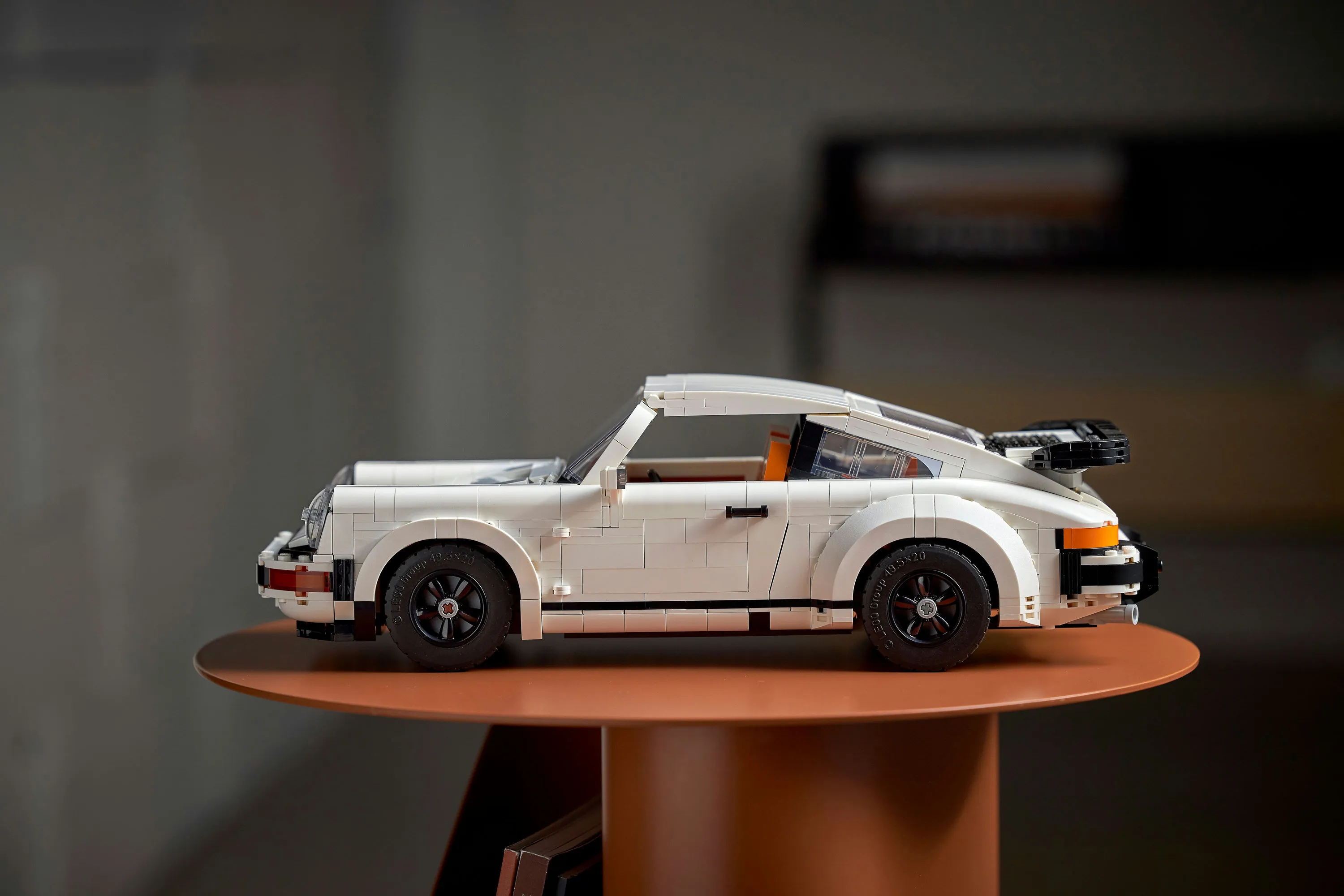 LEGO Icons Porsche 911 10295