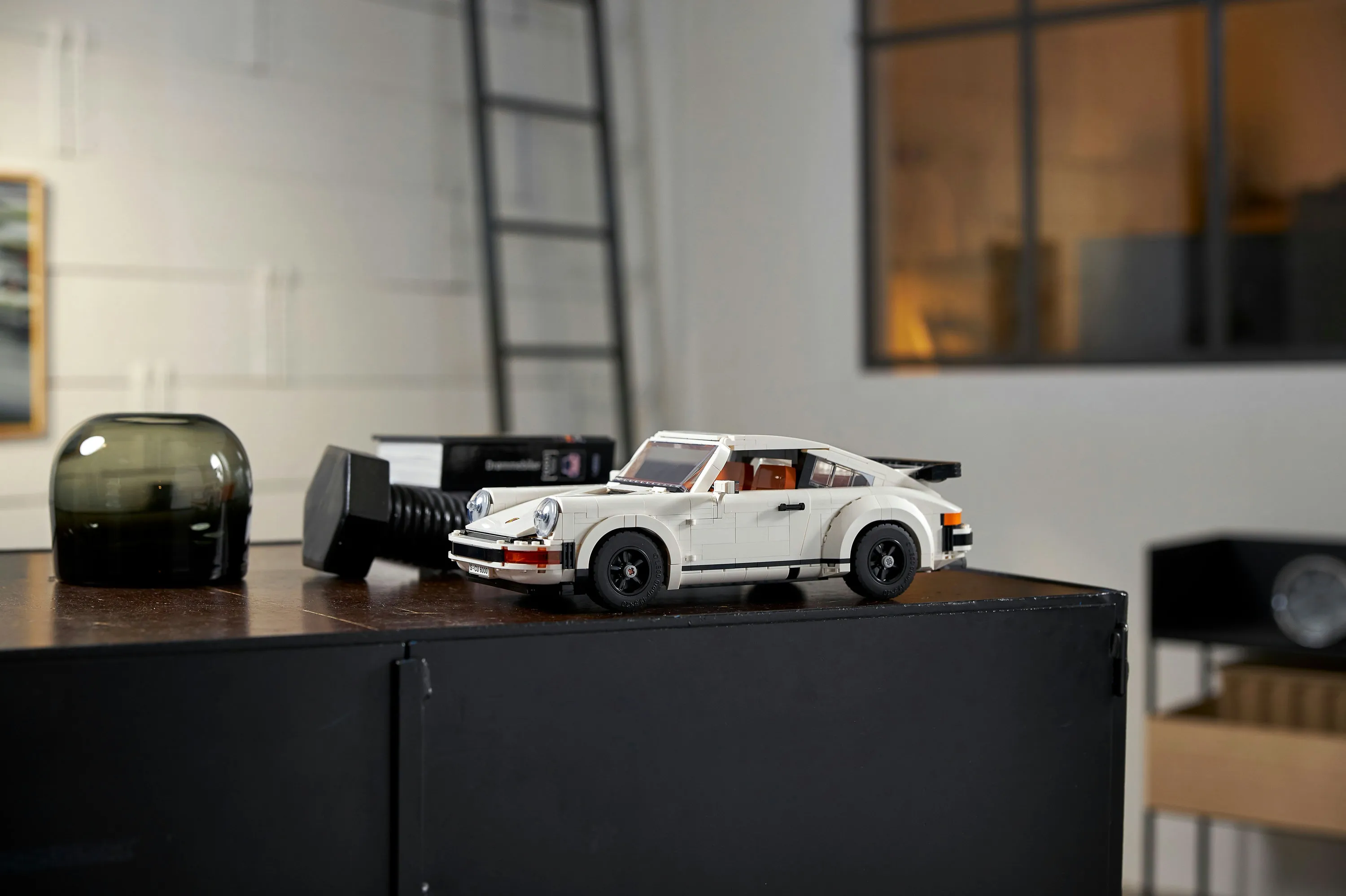 LEGO Icons Porsche 911 10295