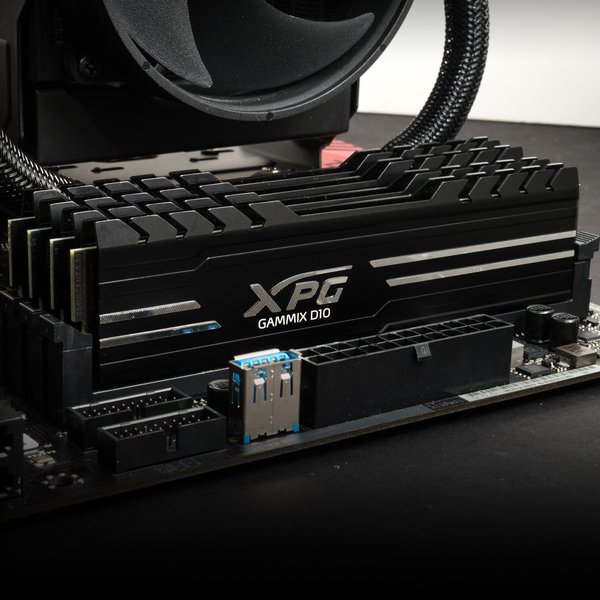 XPG GAMMIX BLACK D10 DDR4 16GB 2x8GB/CL16/3000mhz