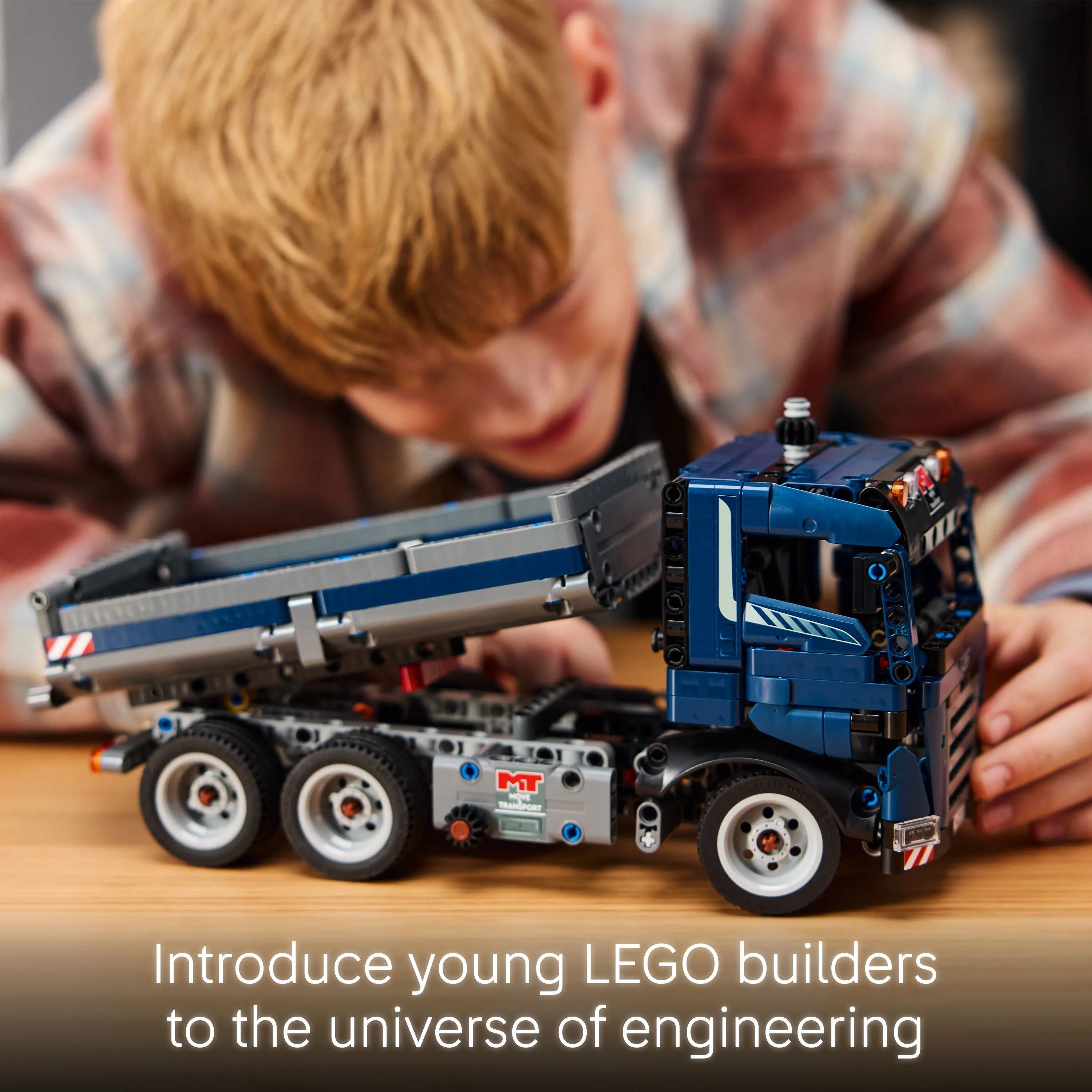 LEGO Technic Tipping Truck 42203