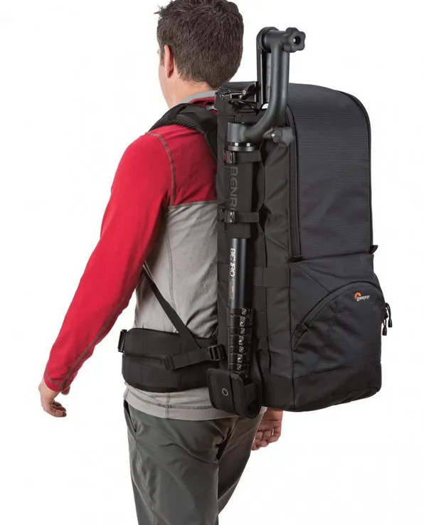 Lowepro Reppu Lens Trekker 600 AW III Musta