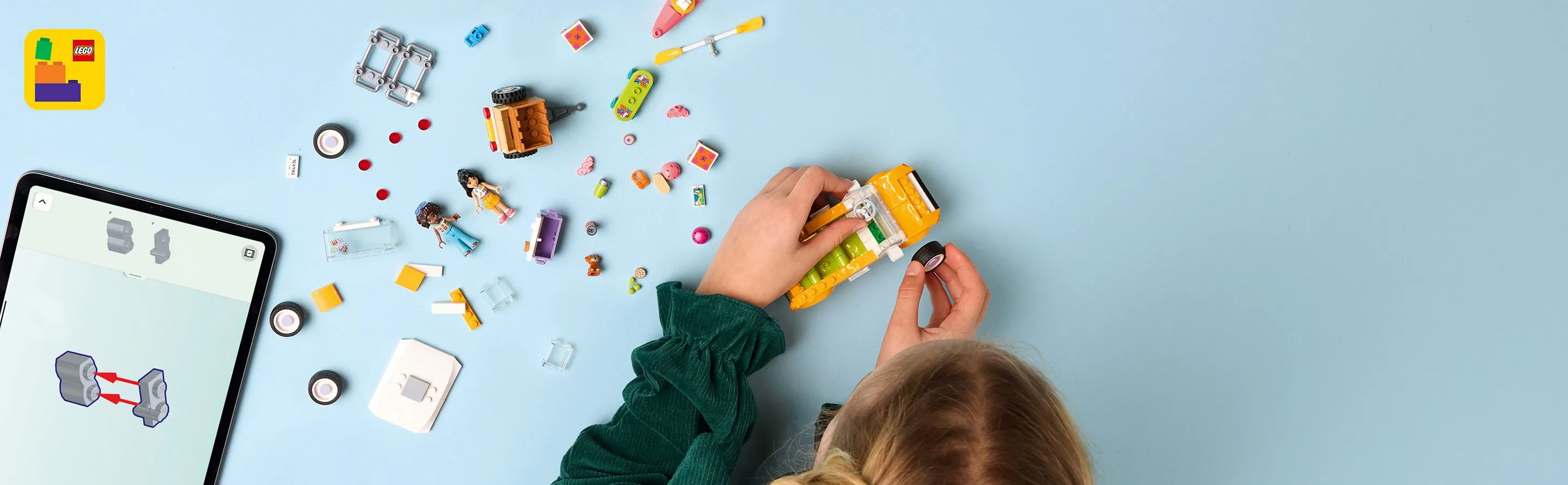 LEGO Friends V&auml;lutrustad resbil 42659