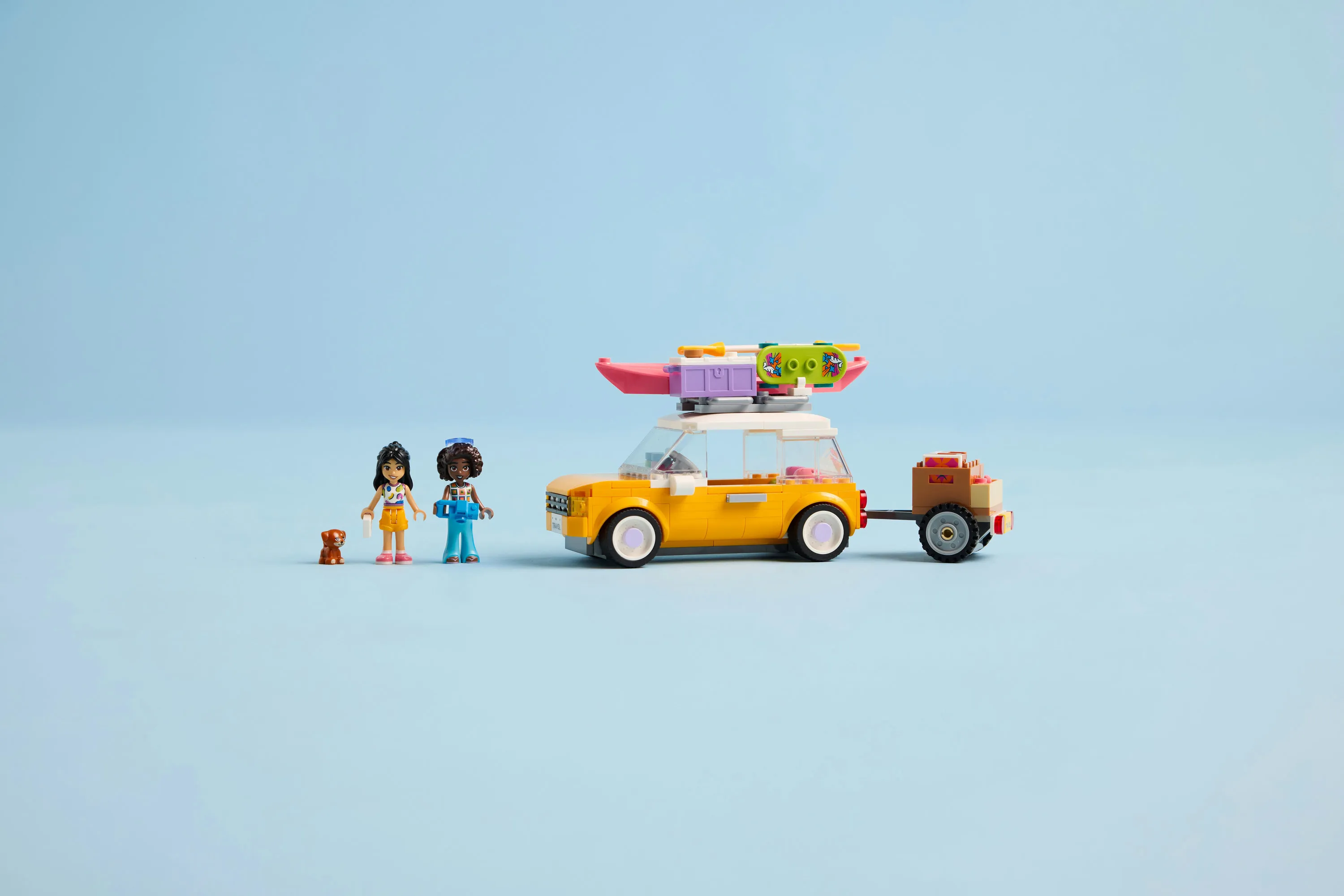 LEGO Friends V&auml;lutrustad resbil 42659