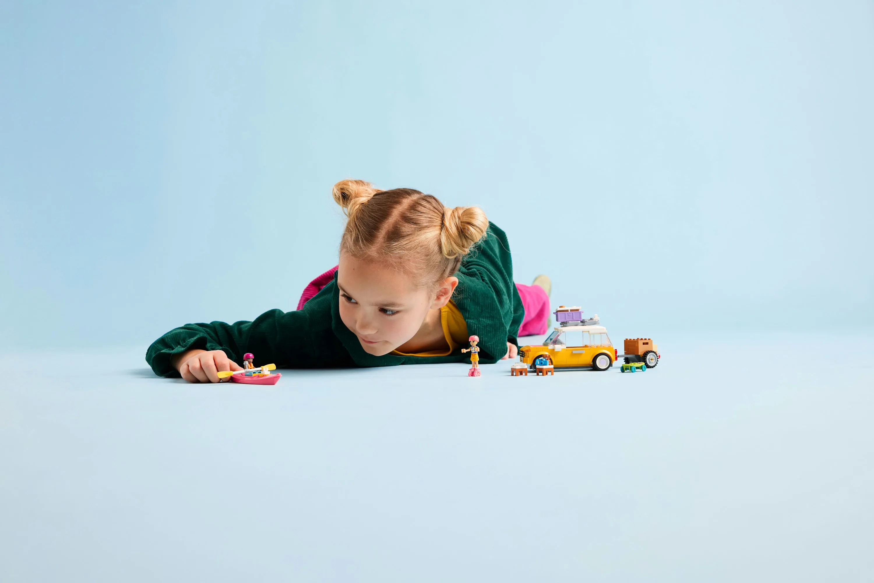 LEGO Friends V&auml;lutrustad resbil 42659