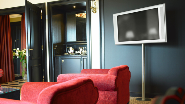 PFA 9011 Lattiajalka