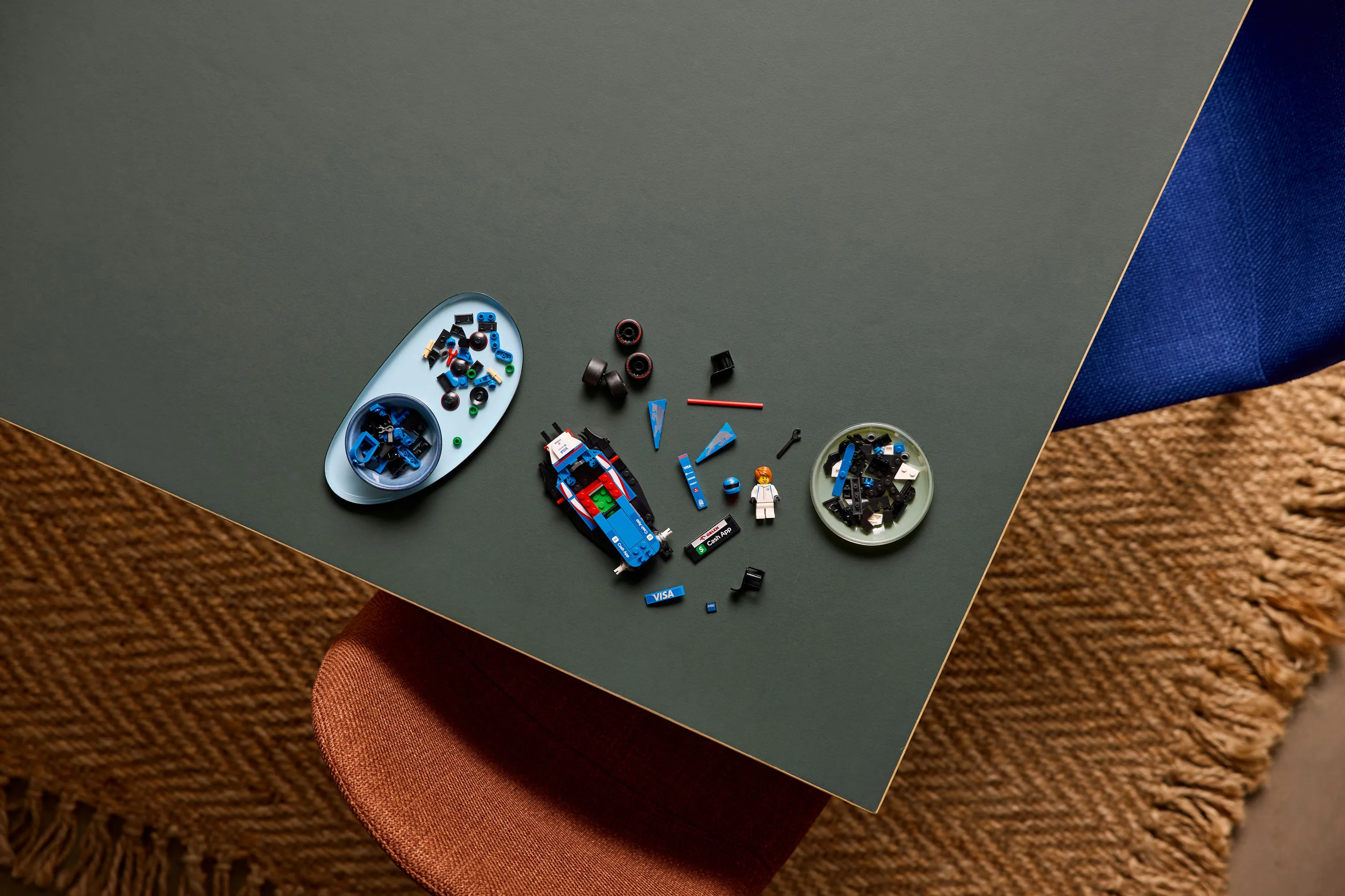 LEGO Speed Champions Visa Cash App RB VCARB 01 F1 racerbil 77246