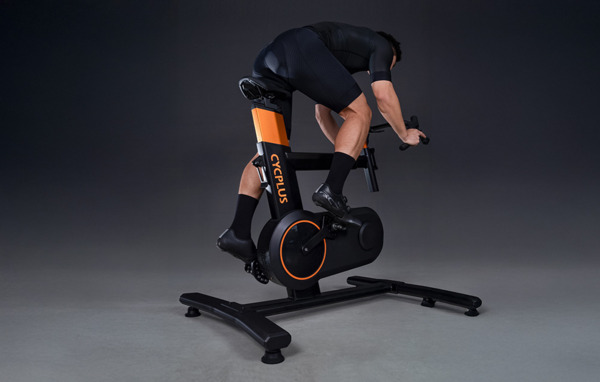 CYCPLUS T7 Smart Indoor Bike