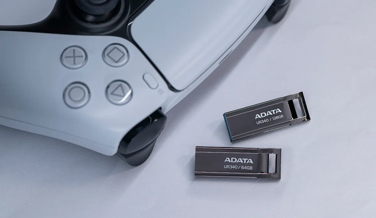 ADATA UR340 128GB USB 3.2