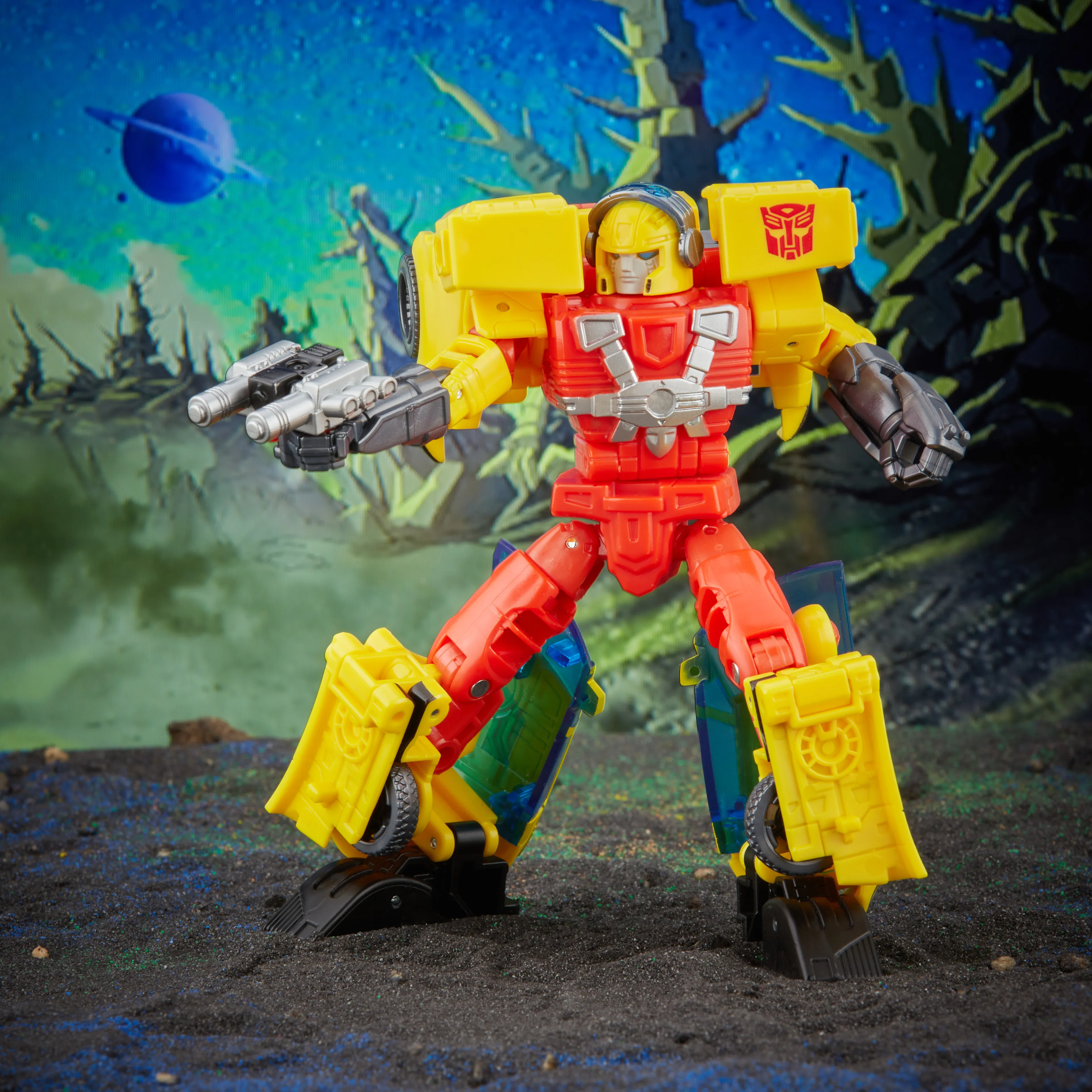Hasbro Transformers Legacy Evolution Armada Universe Hot Shot Toy Figure (14 cm tall)