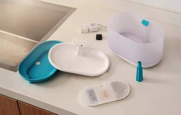 PETLIBRO Capsule Automatic Smart Water Fountain, 2.1 L, for Cats and Small Dogs
