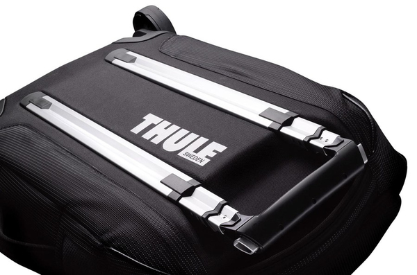 THULE Nylon Rolling Duffel w safe-Zone black/blue