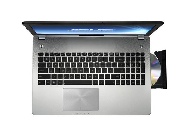 ASUS N56DP 15.6/A8-4500M/8GB/500GB/HD7730/WIN8