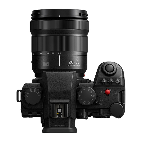 Panasonic Lumix S5M2X 20-60mm kit (DC-S5M2XKE) -järjestelmäkamera
