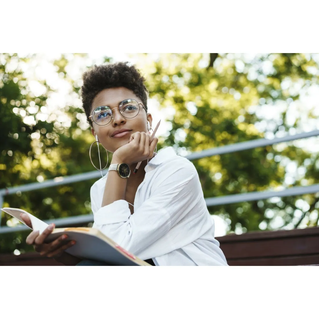 Hama Smartwatch 7000 43mm aktivitetsarmband, guld/vit