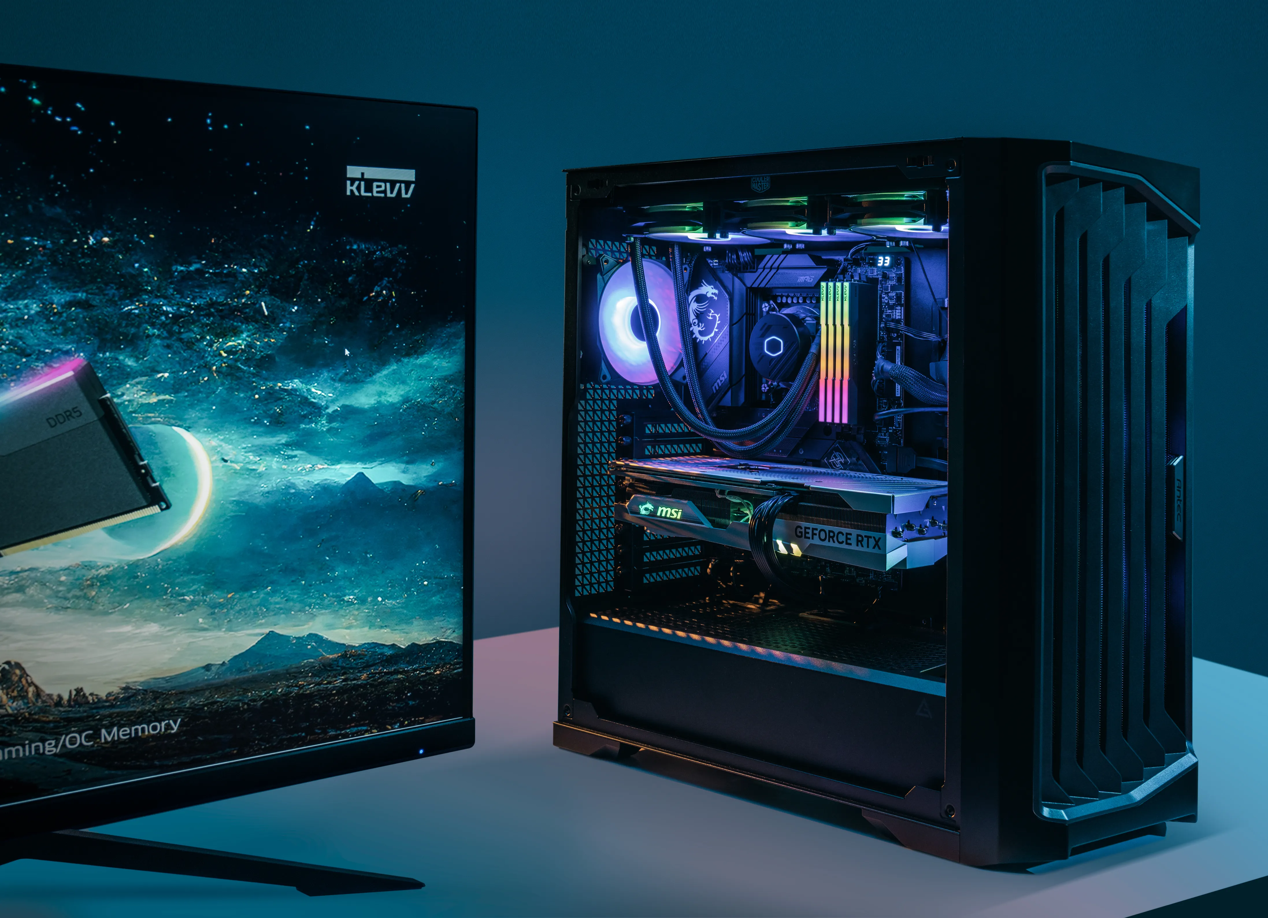 KLEVV CRAS V RGB 32 Gt (2 x 16 Gt) DDR5 6400 MHz, CL30 -muisti (EXPO)