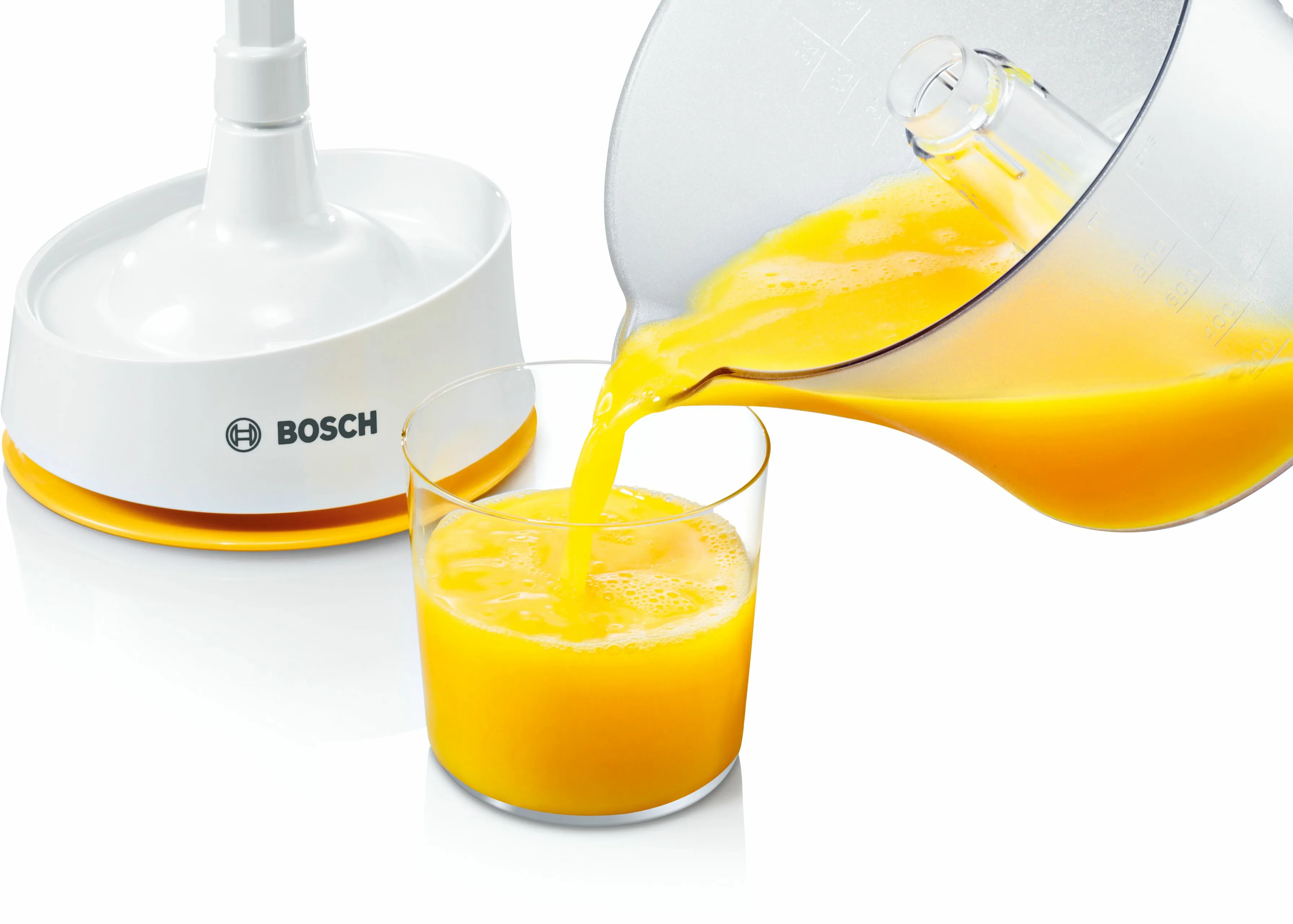 Bosch MCP3000N -juicer, white