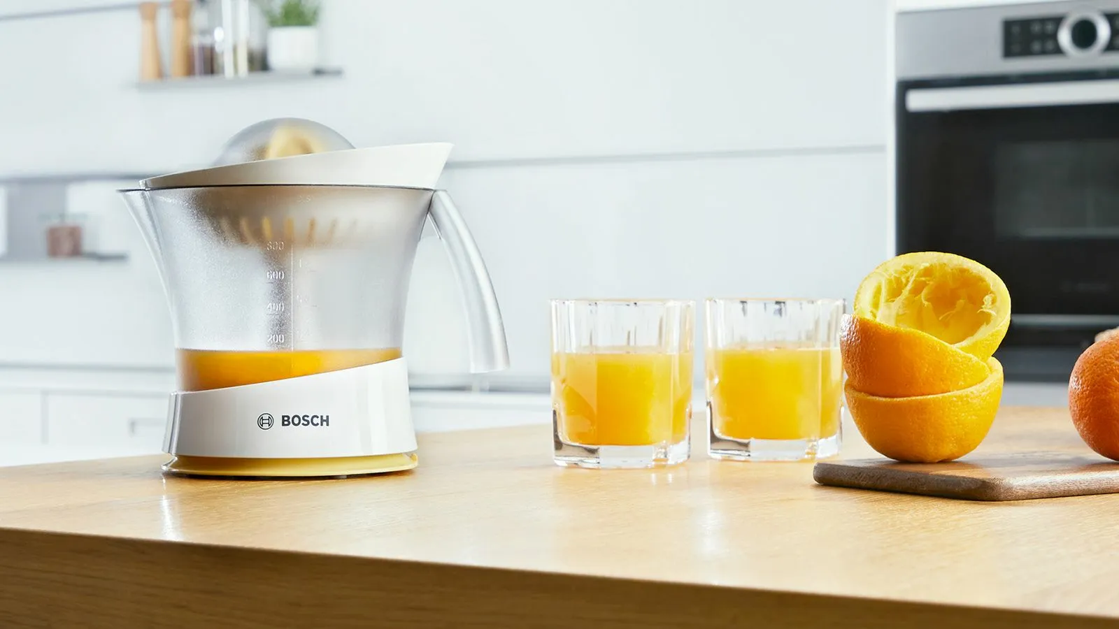 Bosch MCP3000N -juicer, white